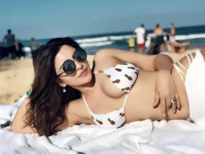 Shama Sikander Hot Images